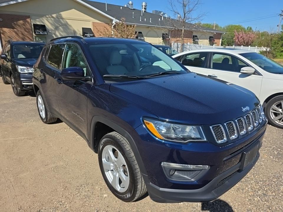 JEEP LATITUDE - 4