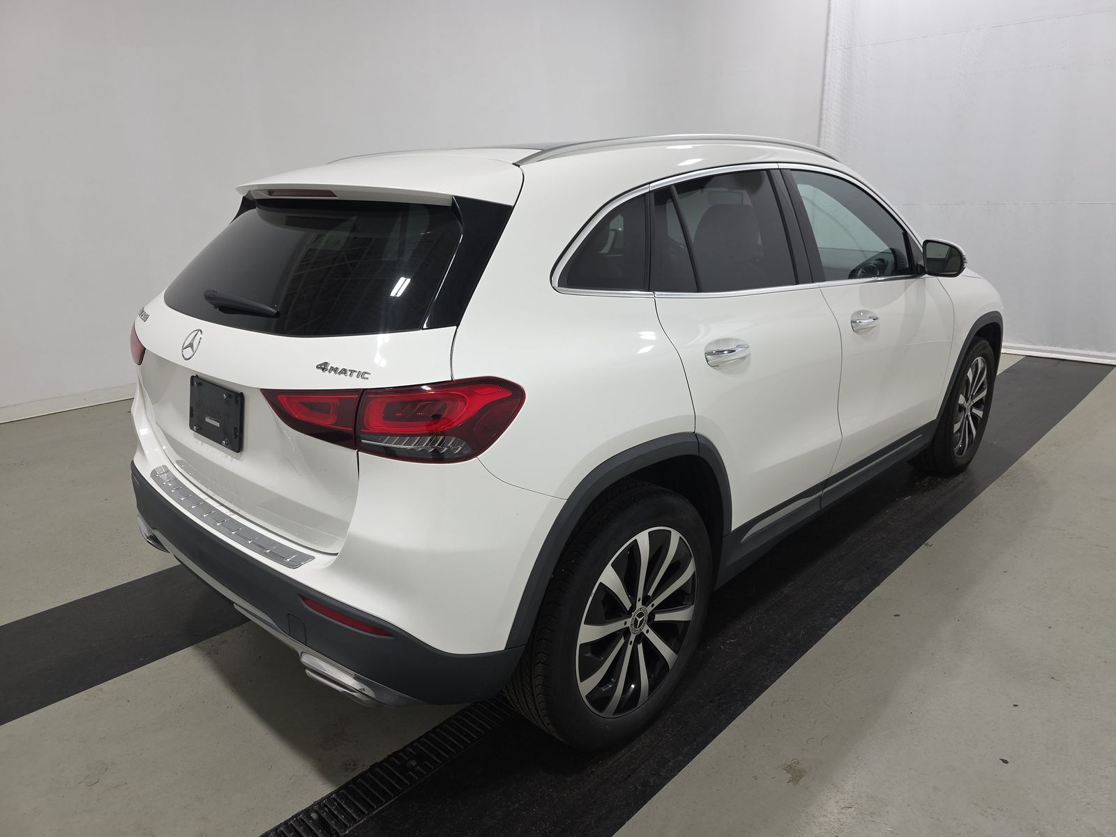 MERCEDES-BENZ GLA-CLASS - 5