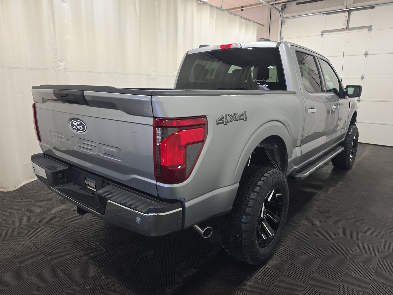 2025 Ford F-150 XLT AWD