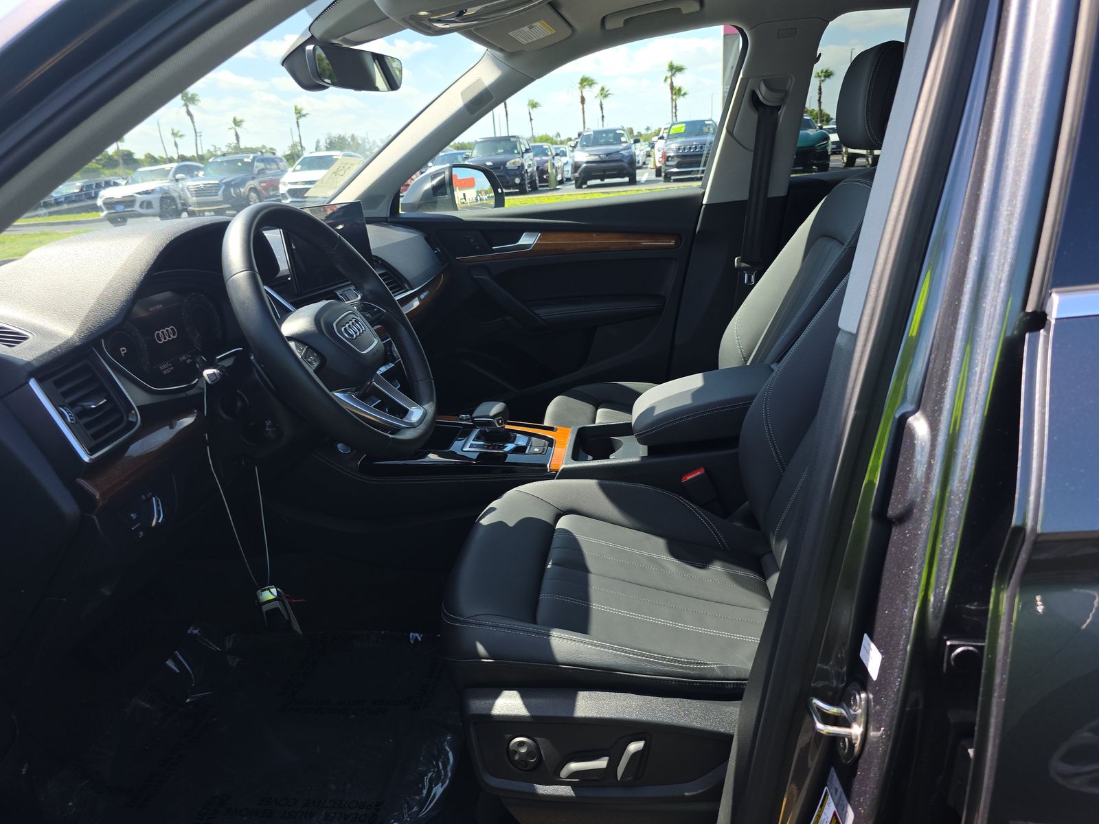 2023 Audi Q5 S line Premium Plus AWD