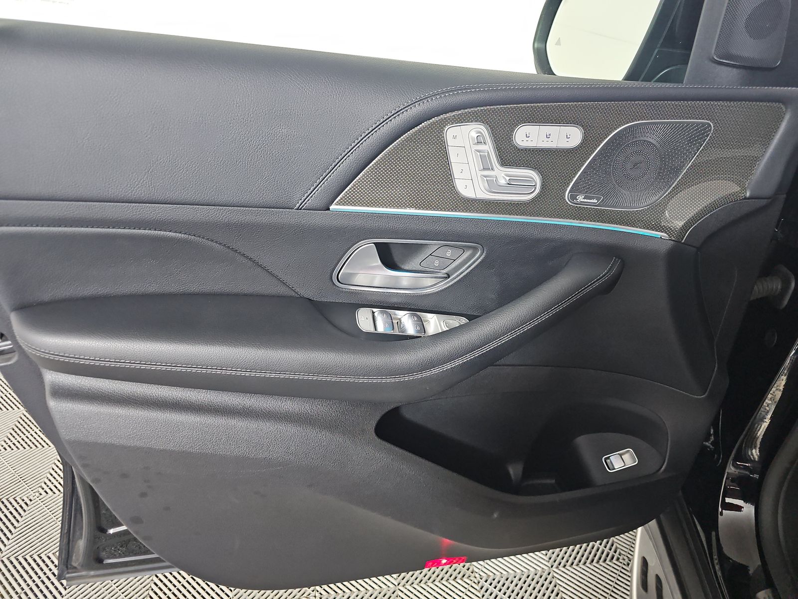 MERCEDES-BENZ GLE - 10