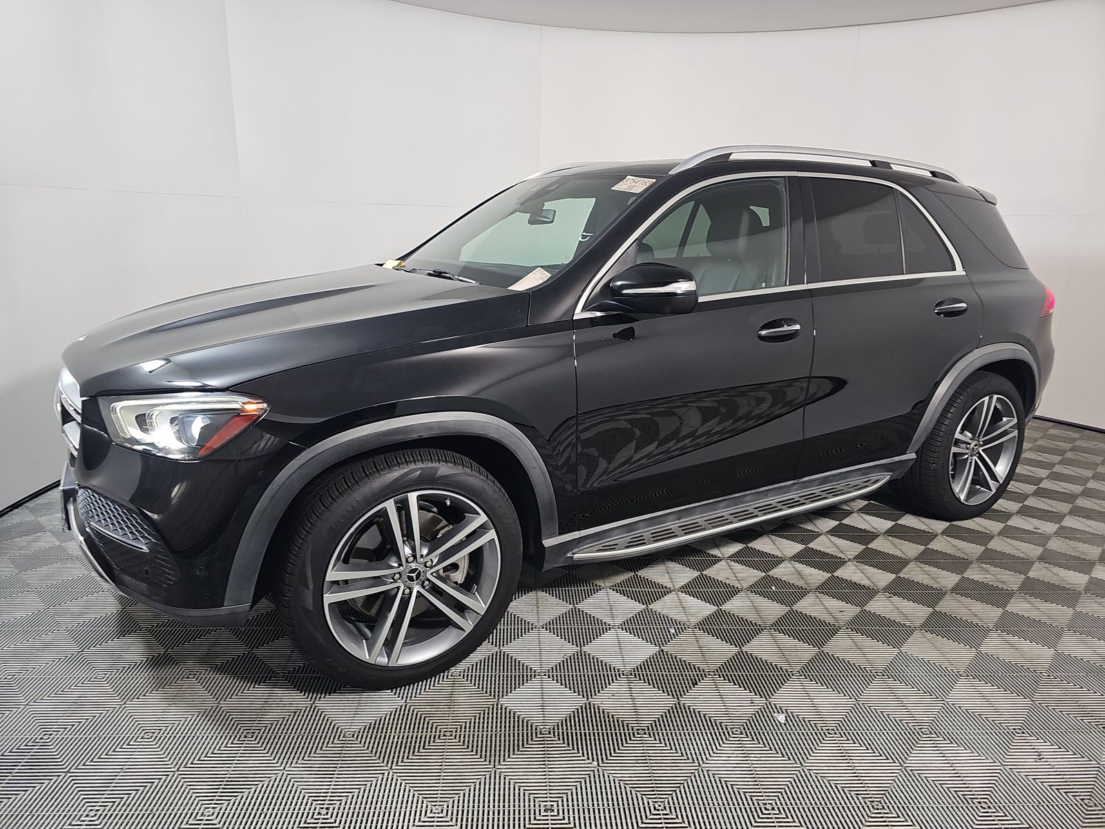 MERCEDES-BENZ GLE - 1