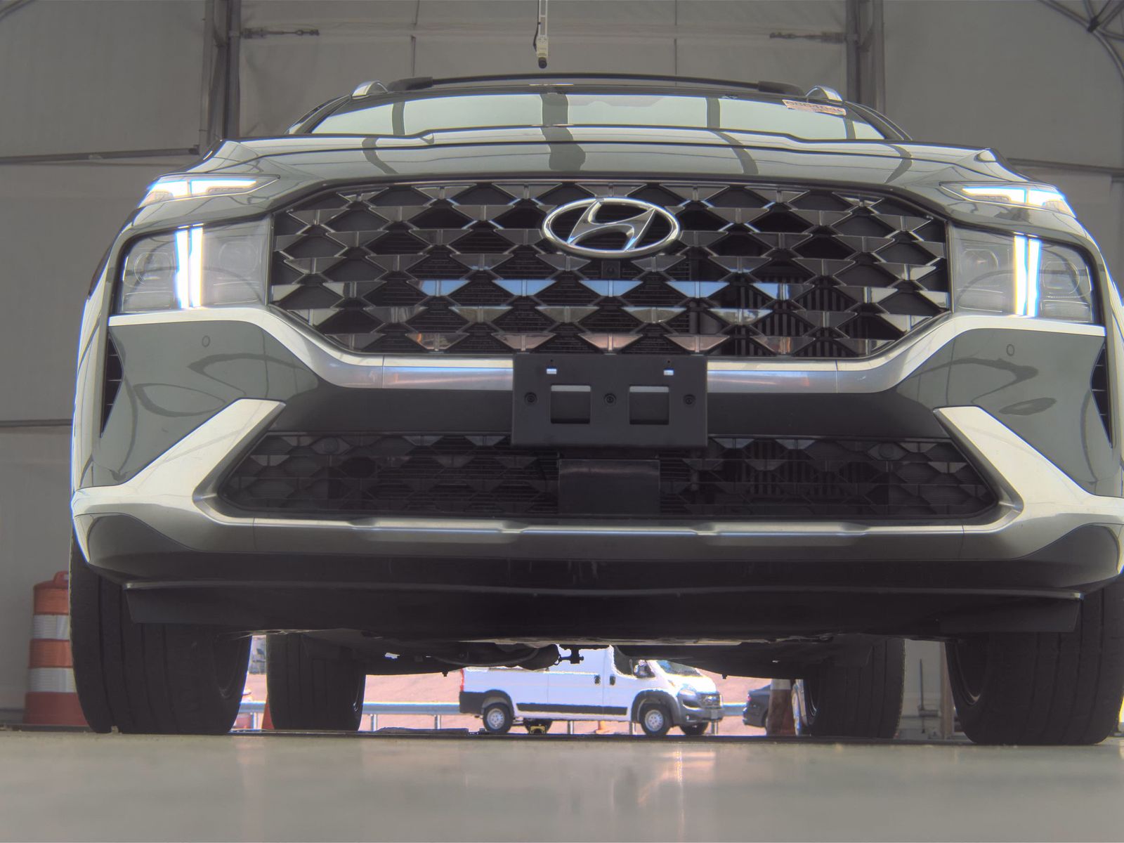 HYUNDAI CALLIGRAPH - 4