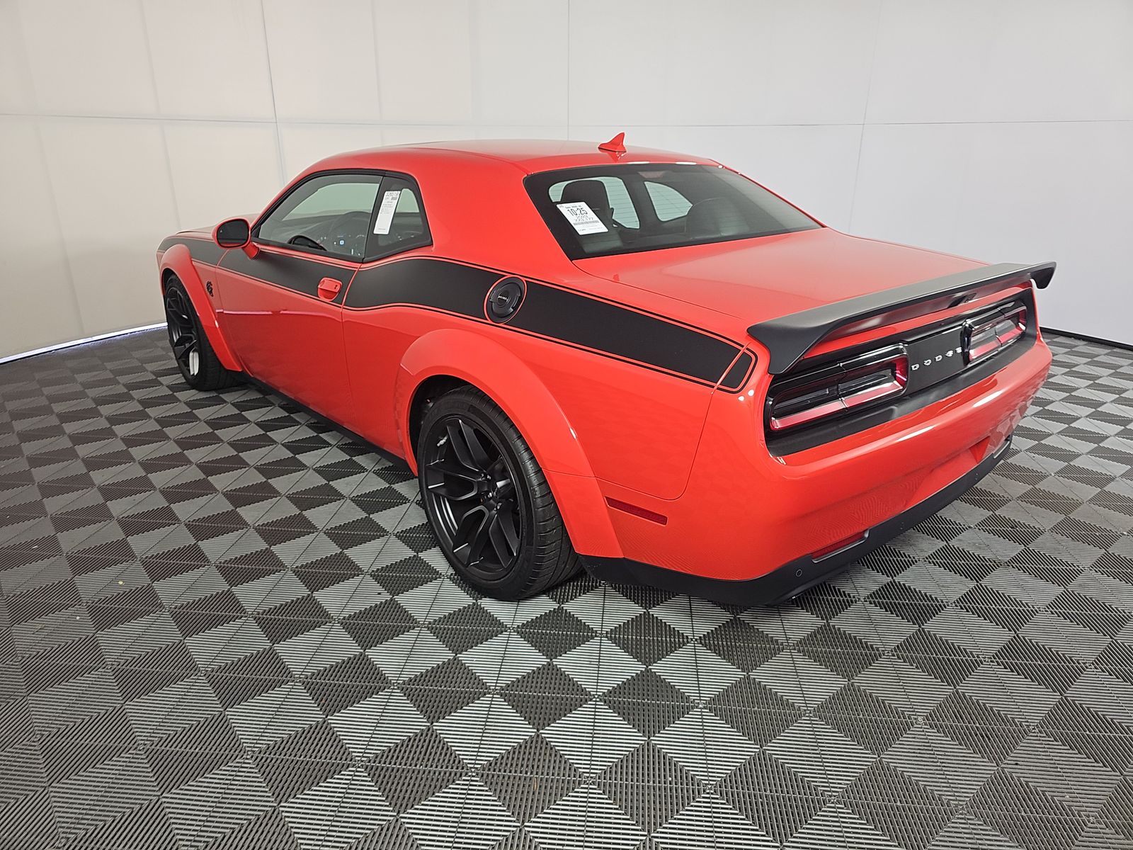 DODGE SRT HELLCAT WIDEBODY - 7