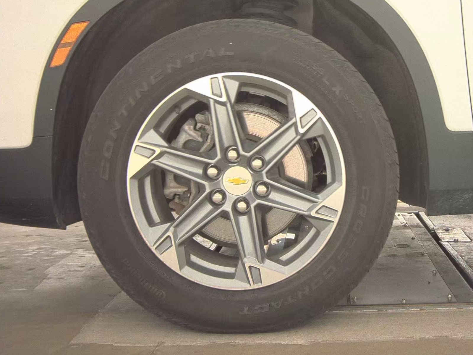 CHEVROLET CAMARO - 10