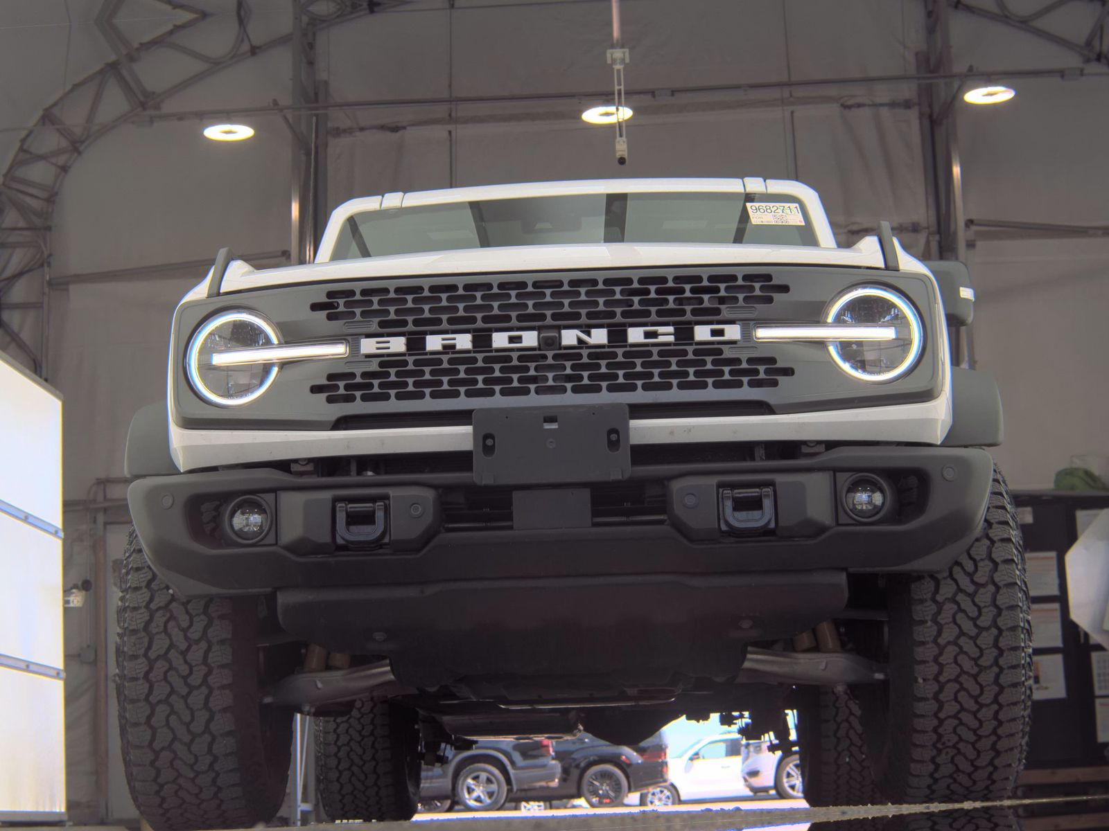 FORD BRONCO - 4