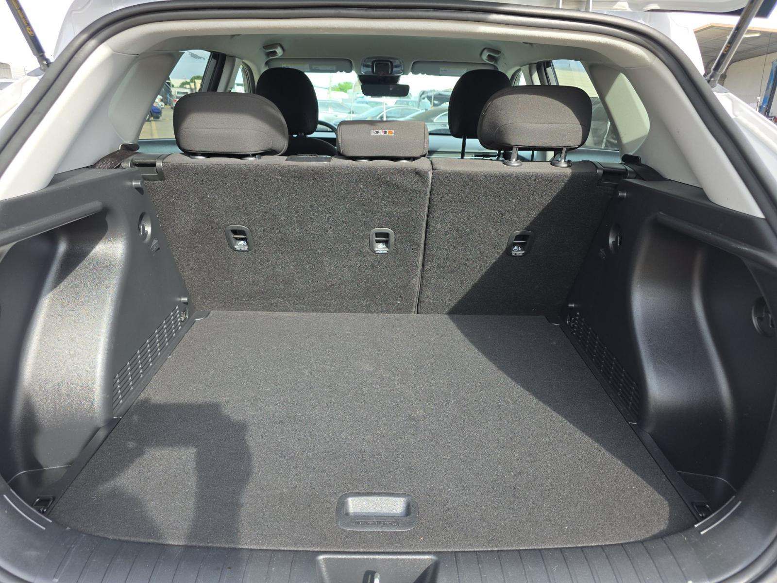 HYUNDAI SEL SPORT - 9