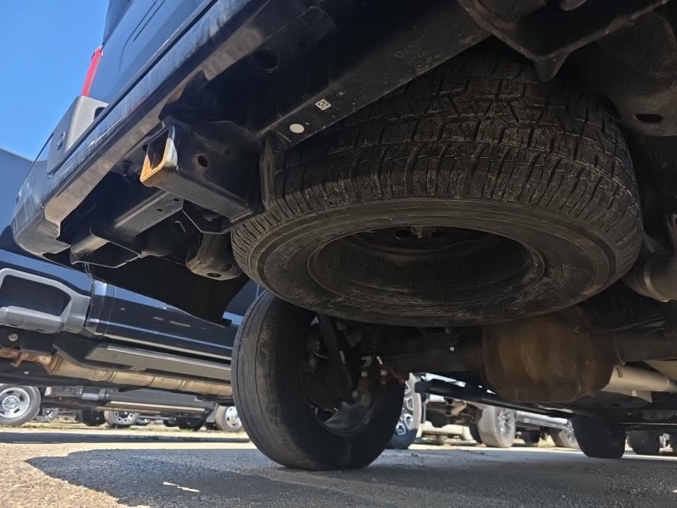 FORD F-150 - 8