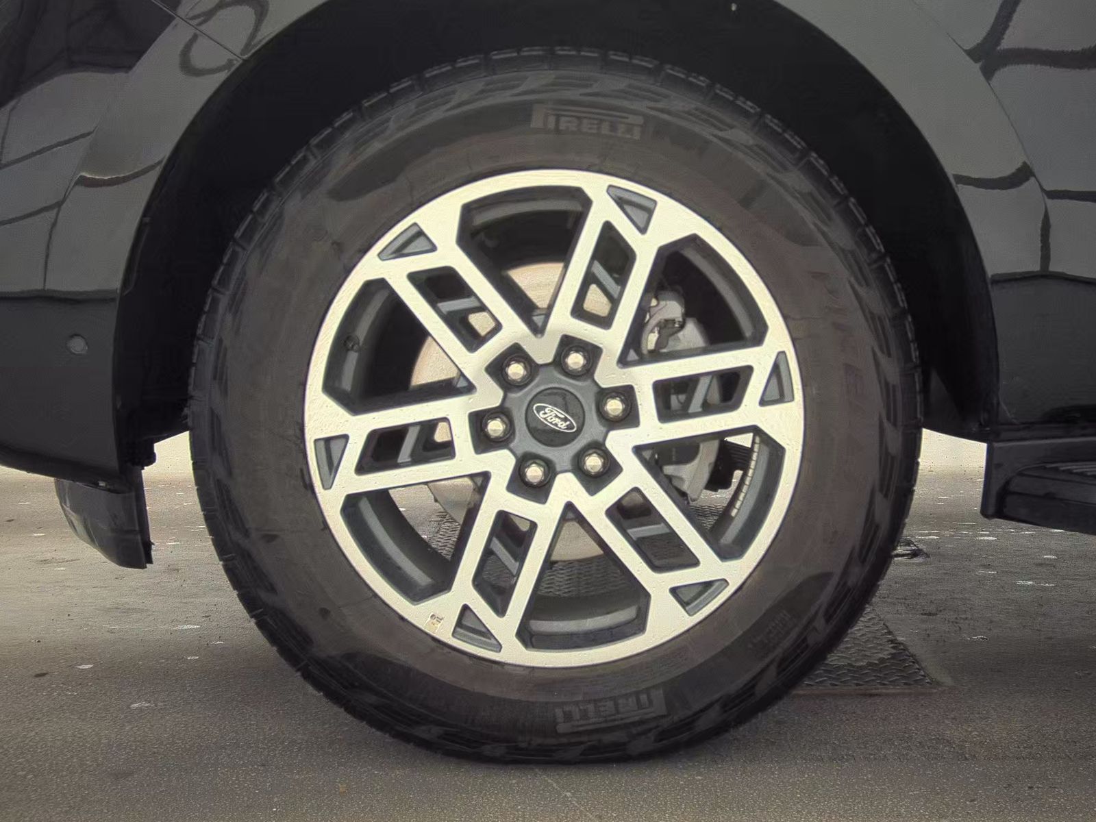 FORD EXPEDITION - 10