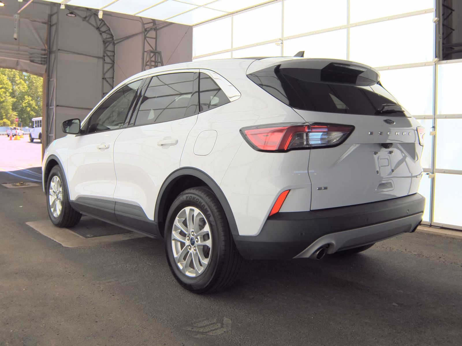 FORD ESCAPE - 9