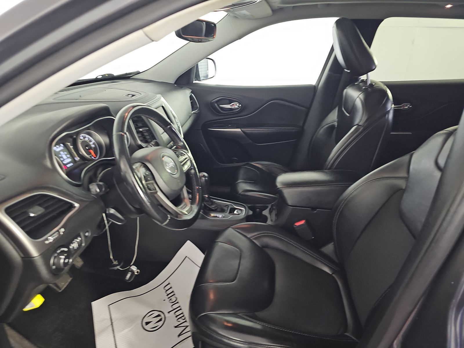 JEEP LATITUDE PLUS - 8