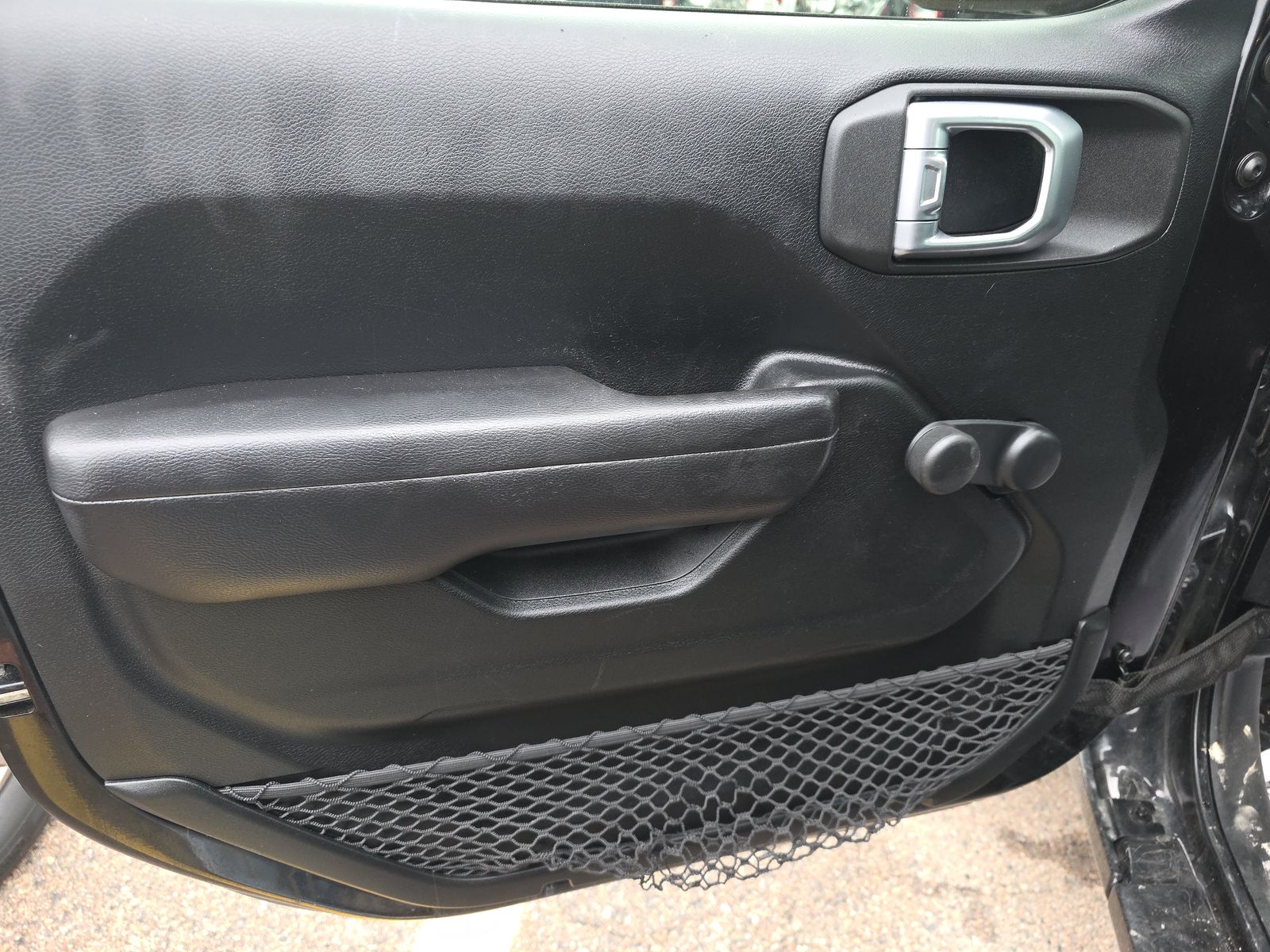 JEEP UNLIMITED SPORT - 10