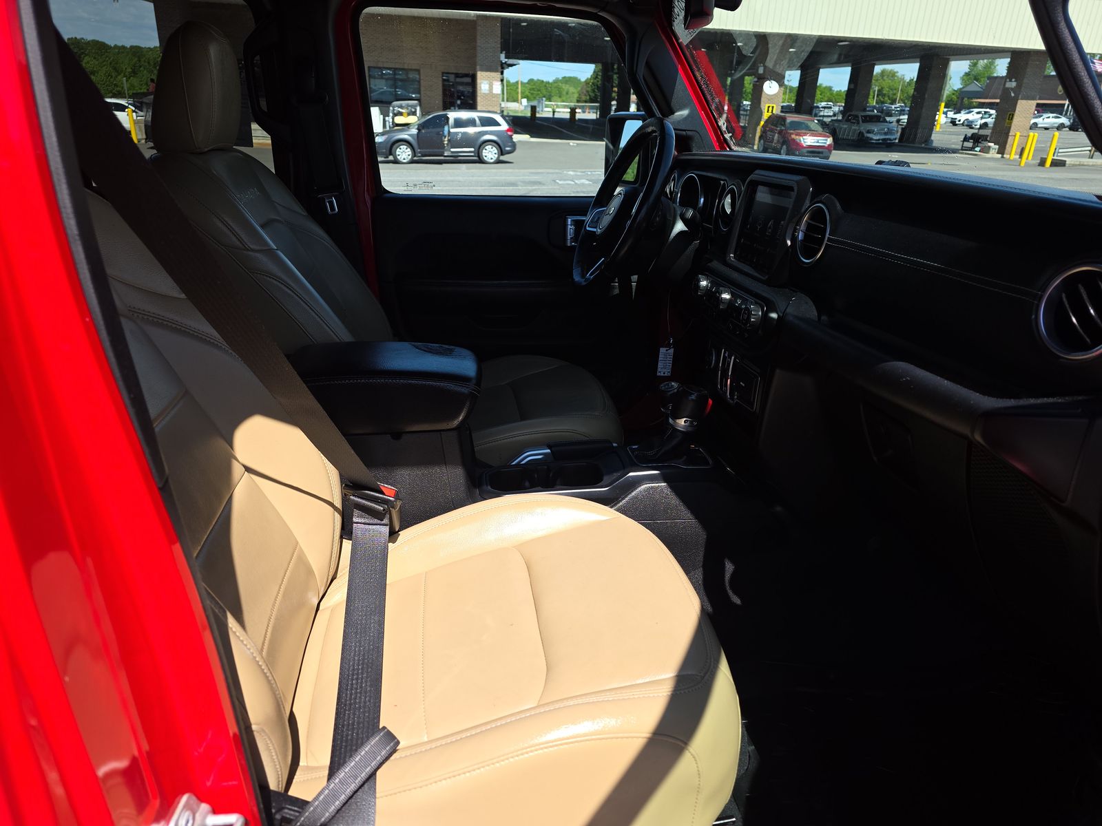 JEEP UNLIMITED SAHARA - 9