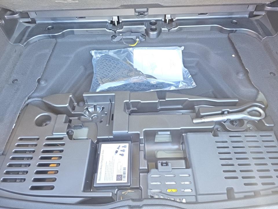 MERCEDES-BENZ GLA-CLASS - 8