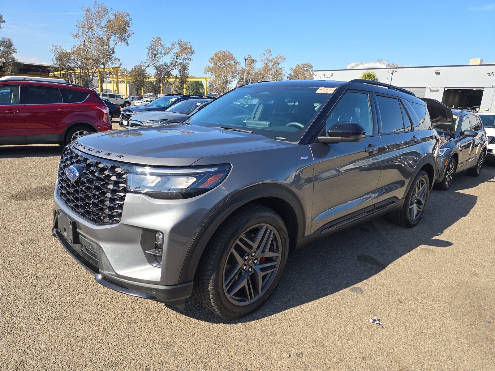 FORD EXPLORER - 1