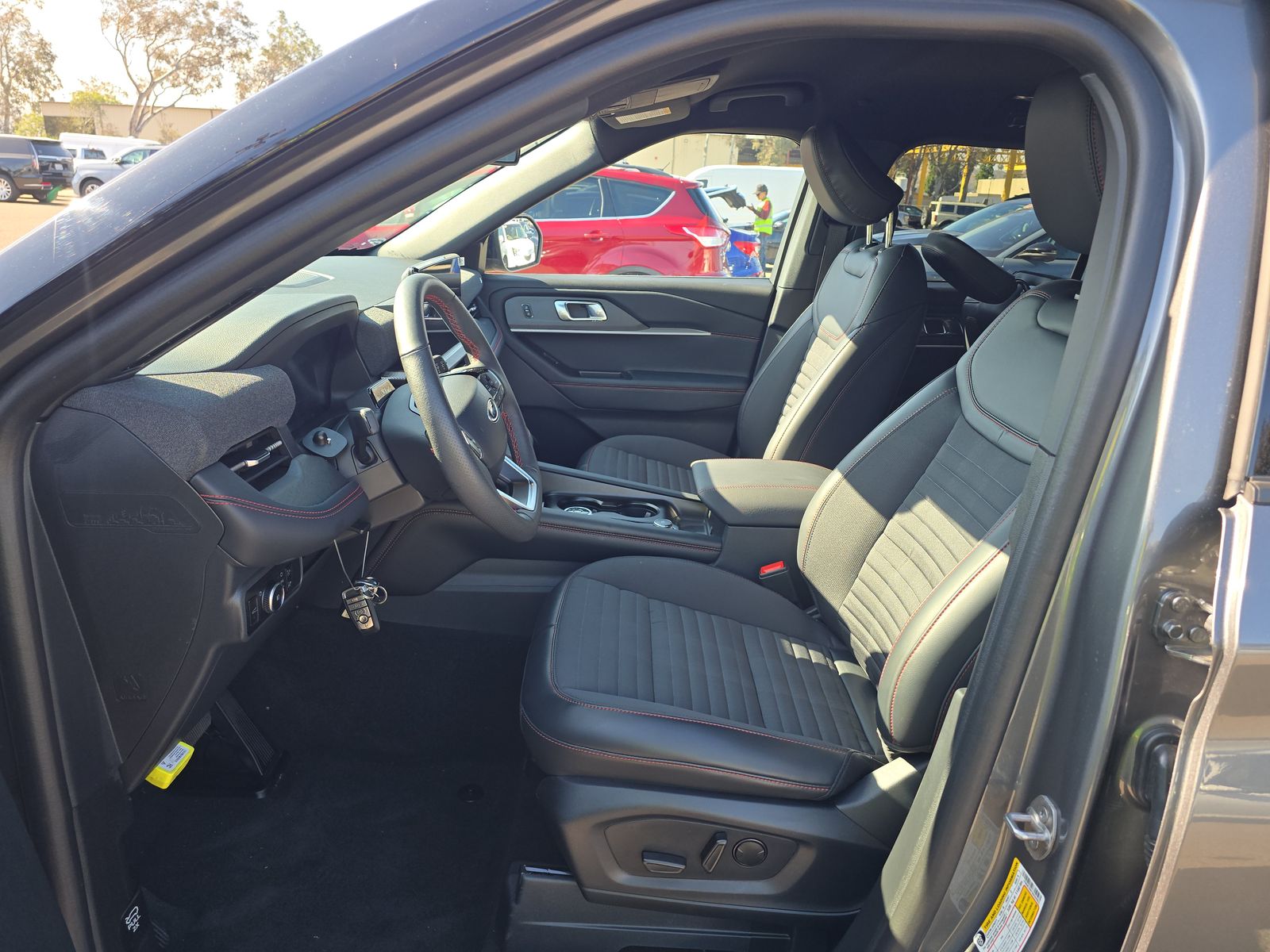 FORD EXPLORER - 8