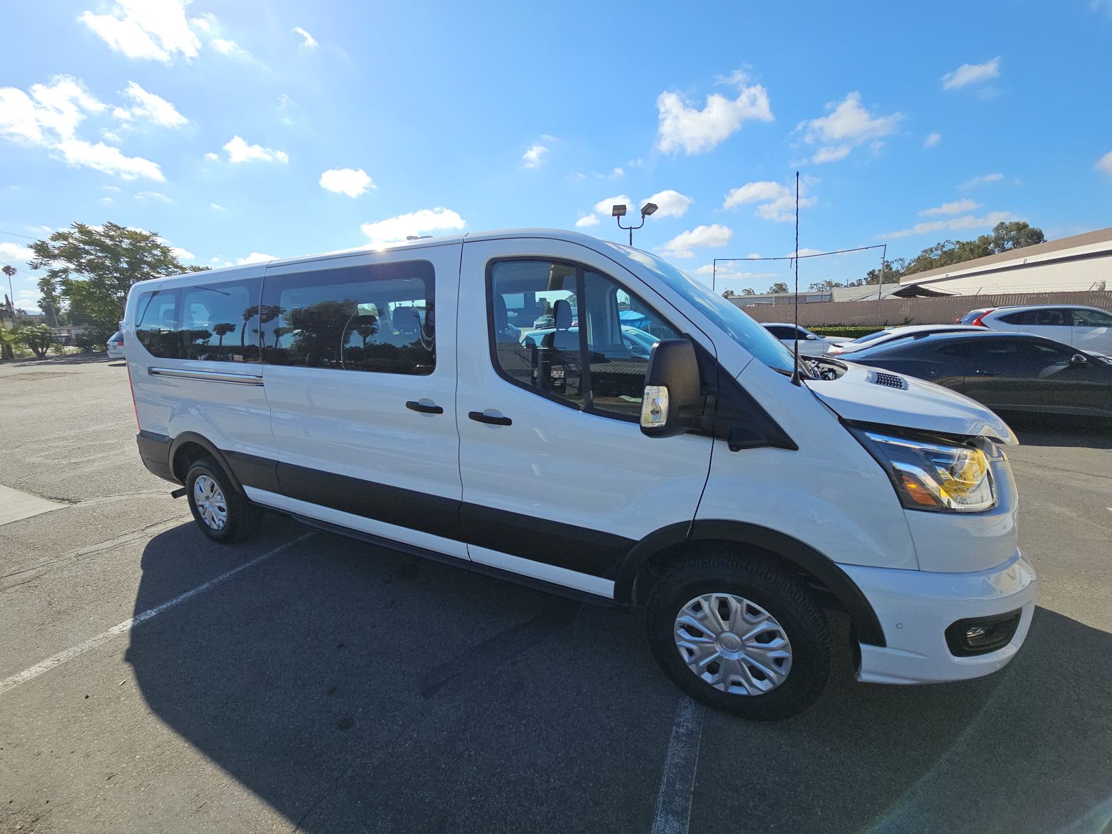 FORD TRANSIT 350 - 4