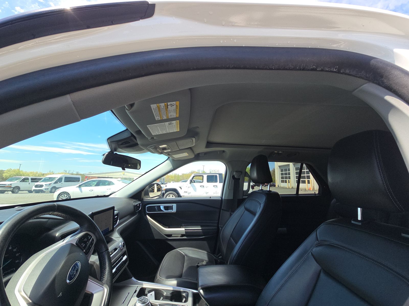 2022 Ford Explorer XLT AWD