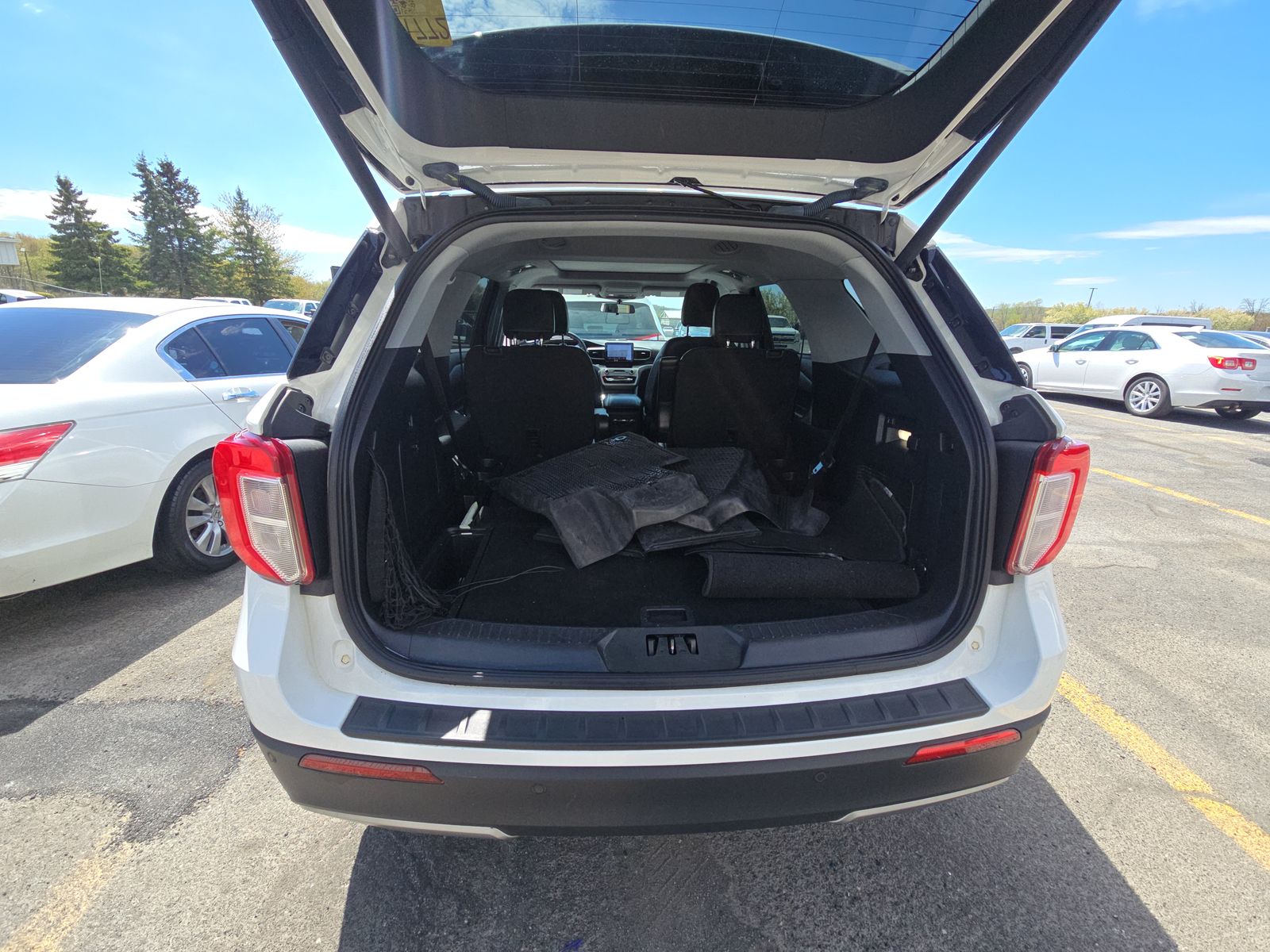 2022 Ford Explorer XLT AWD