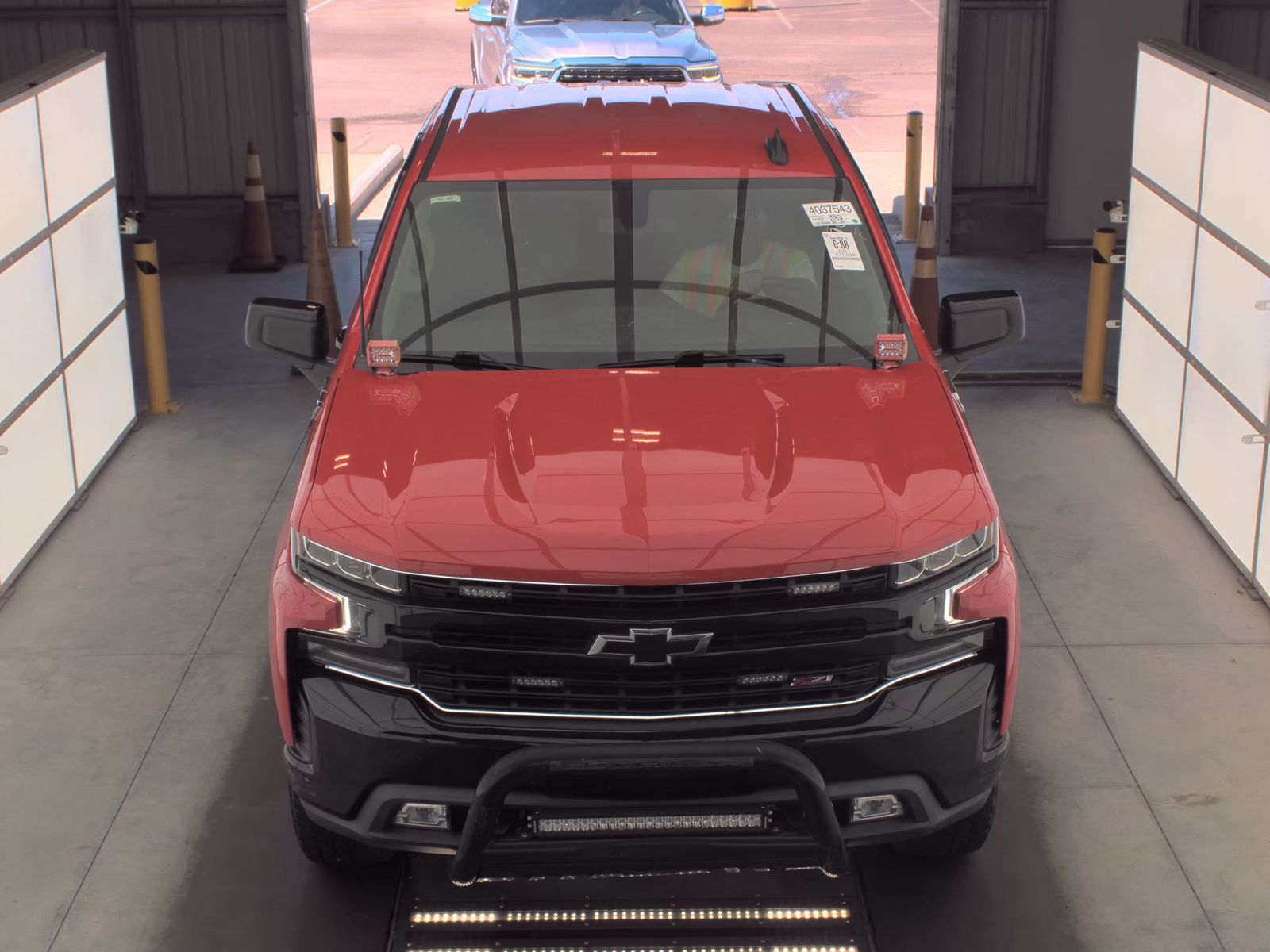 CHEVROLET LT TRL BOS - 3