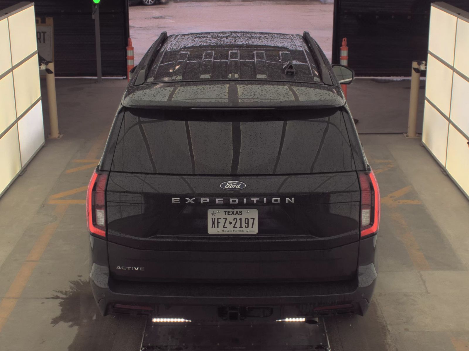 FORD EXPEDITION - 7