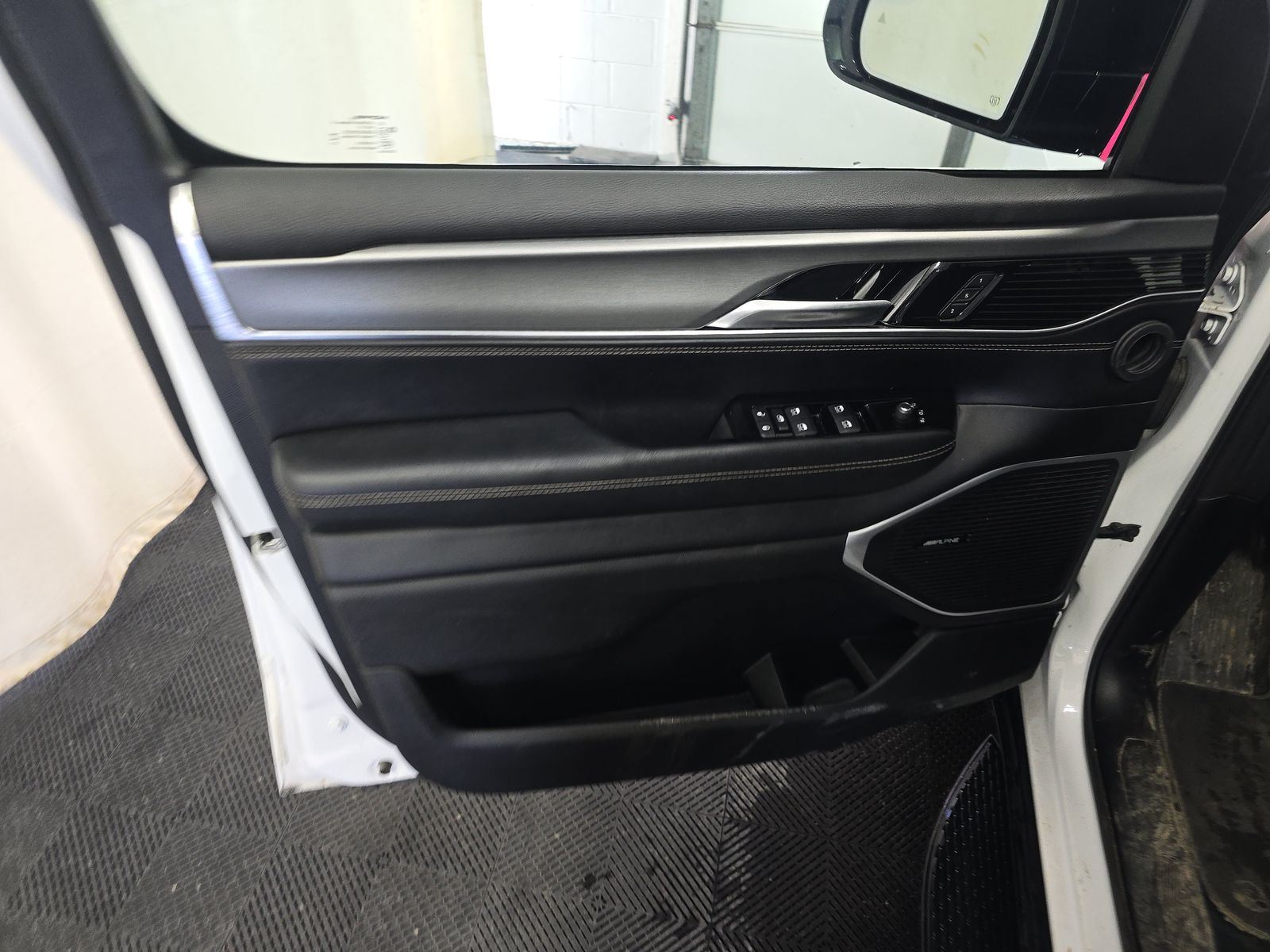 JEEP SERIES II CARBIDE - 10