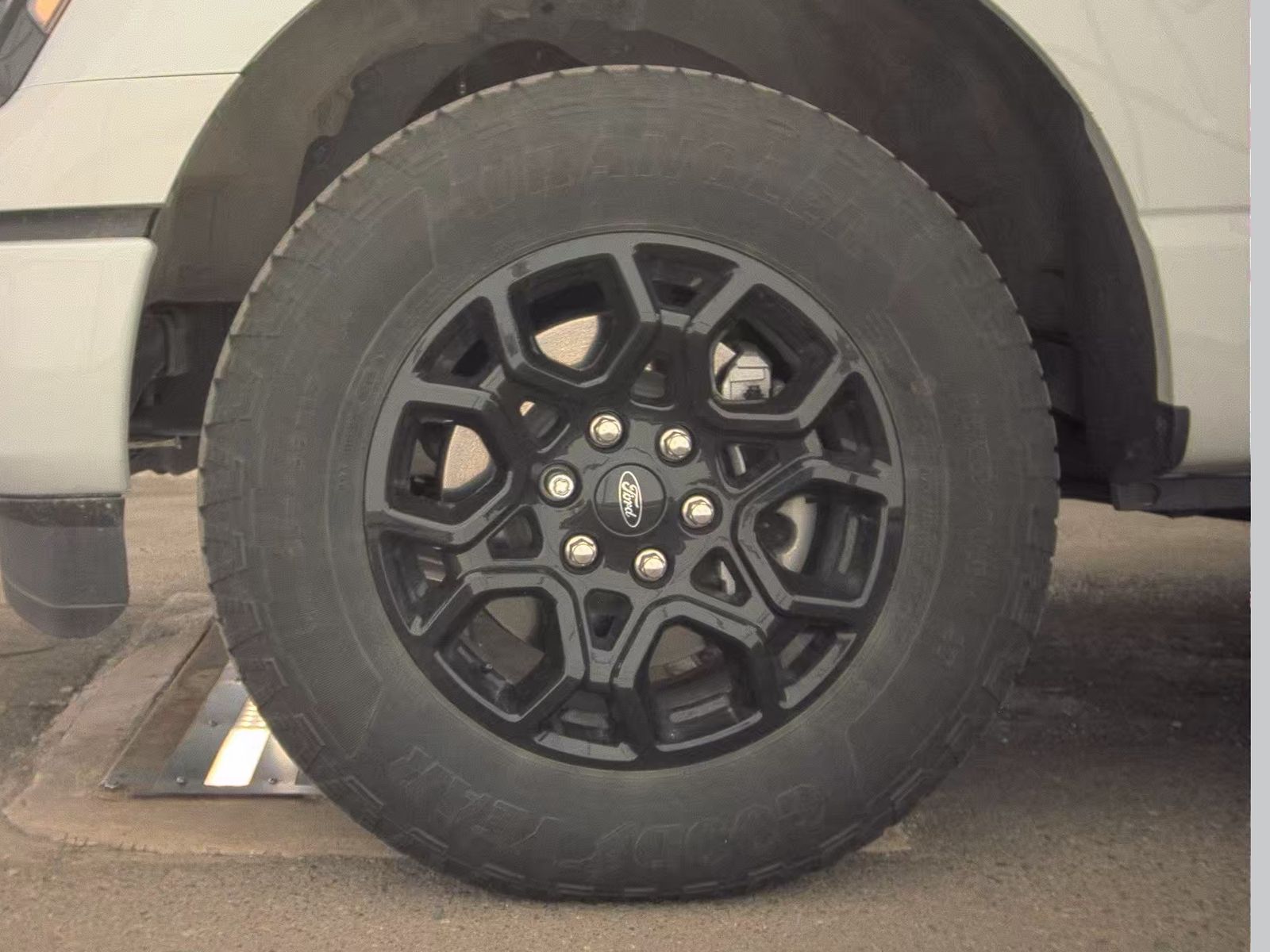 FORD F-150 - 10