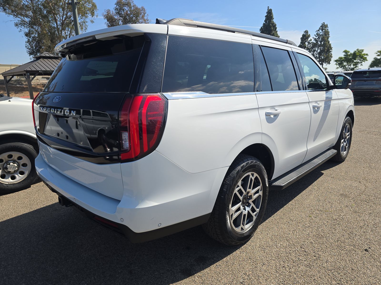 FORD EXPEDITION - 5
