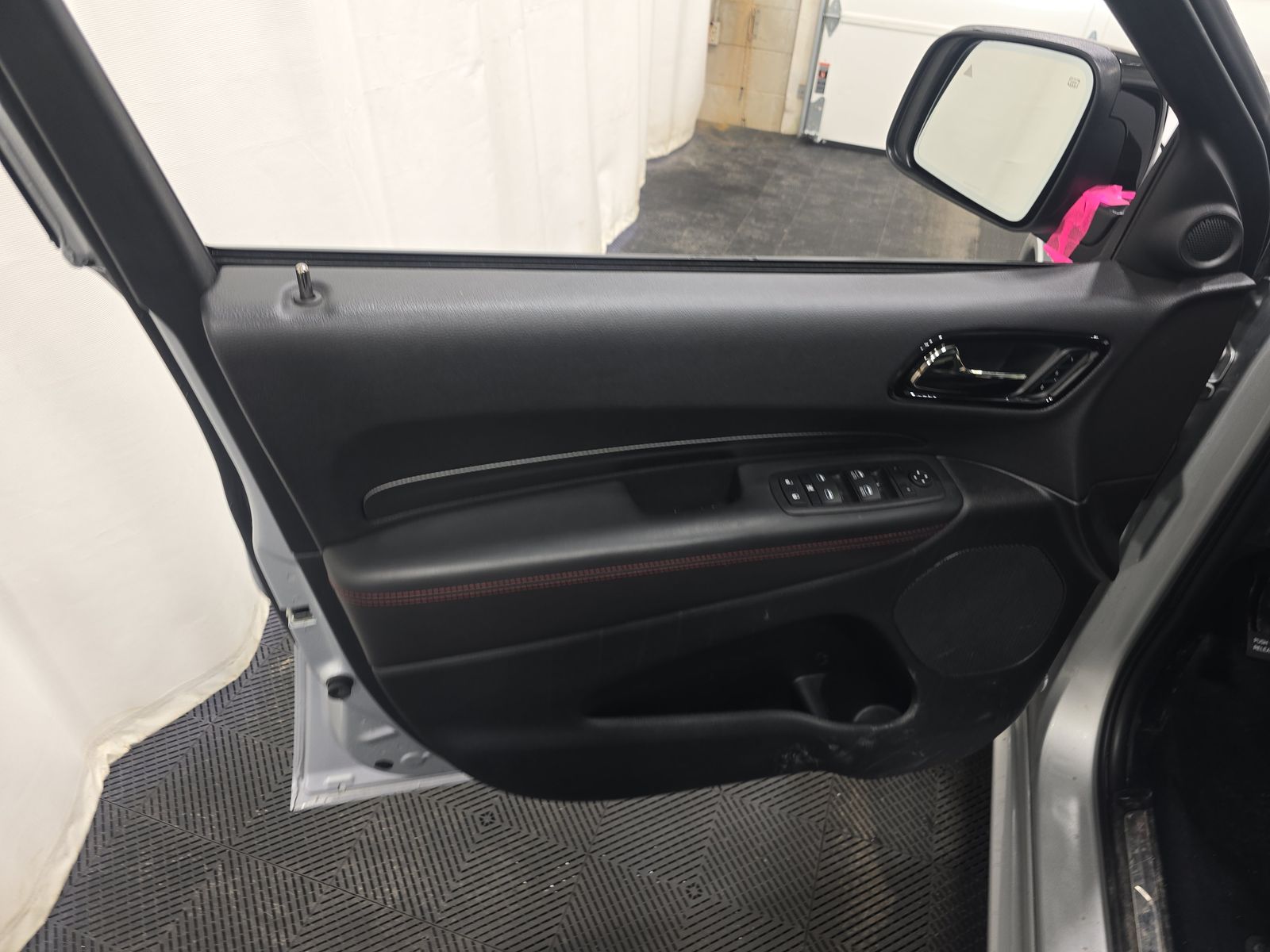 DODGE CHALLENGER - 10