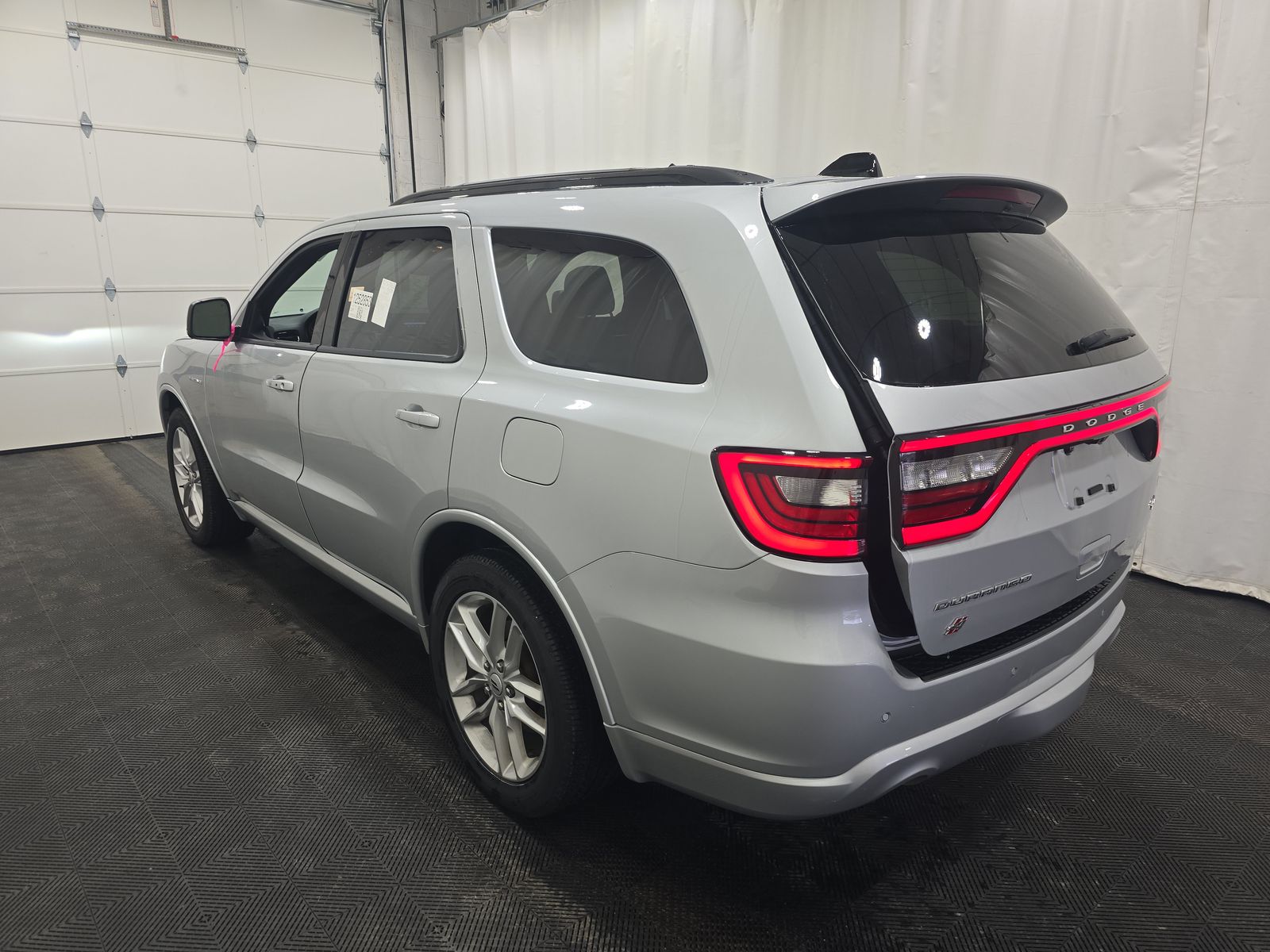 DODGE CHALLENGER - 7