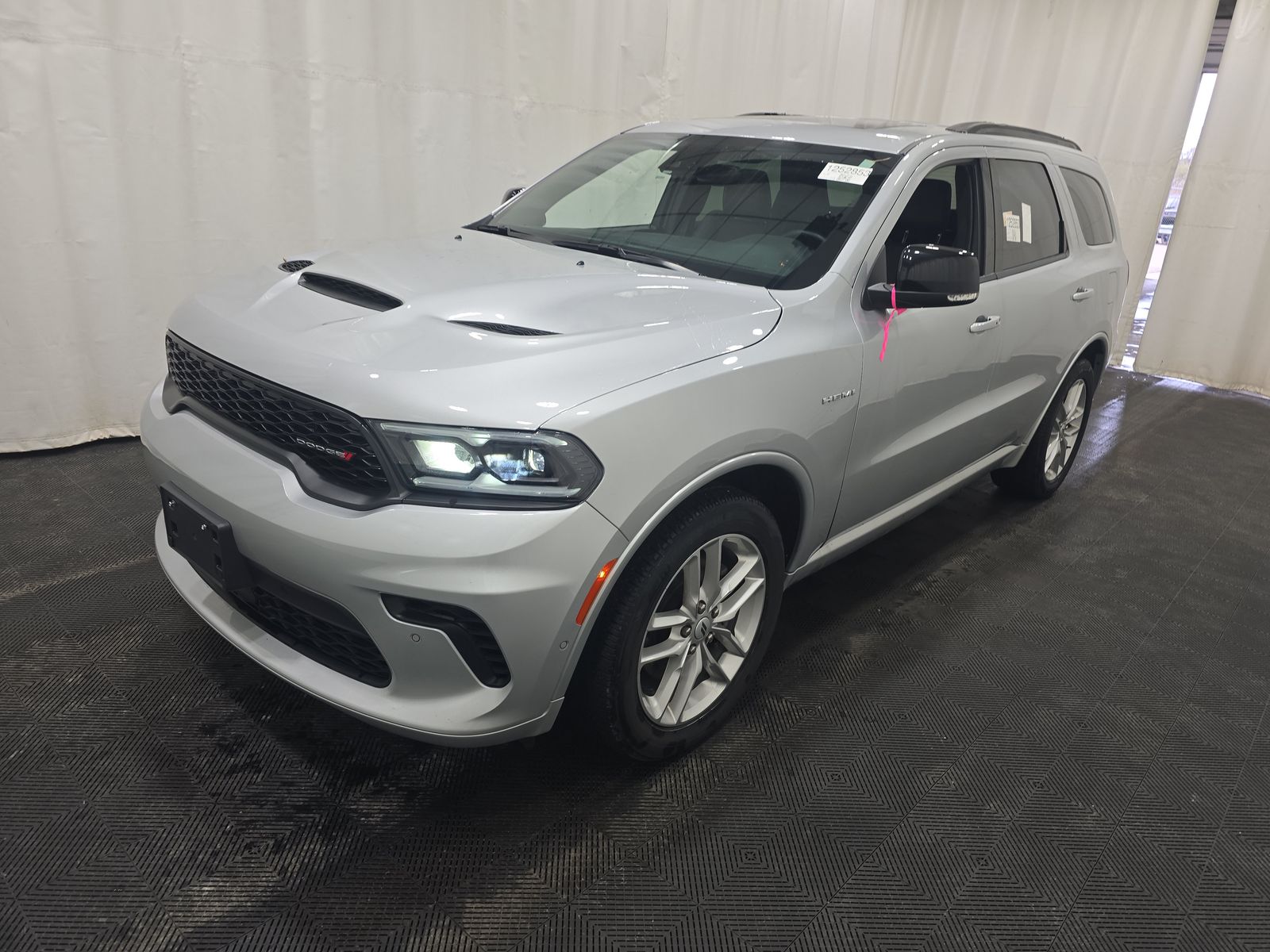 DODGE CHALLENGER - 1