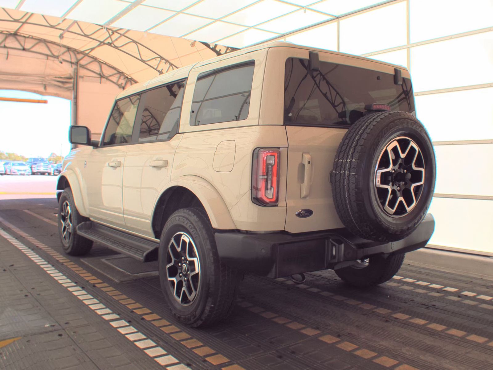 FORD BRONCO - 9