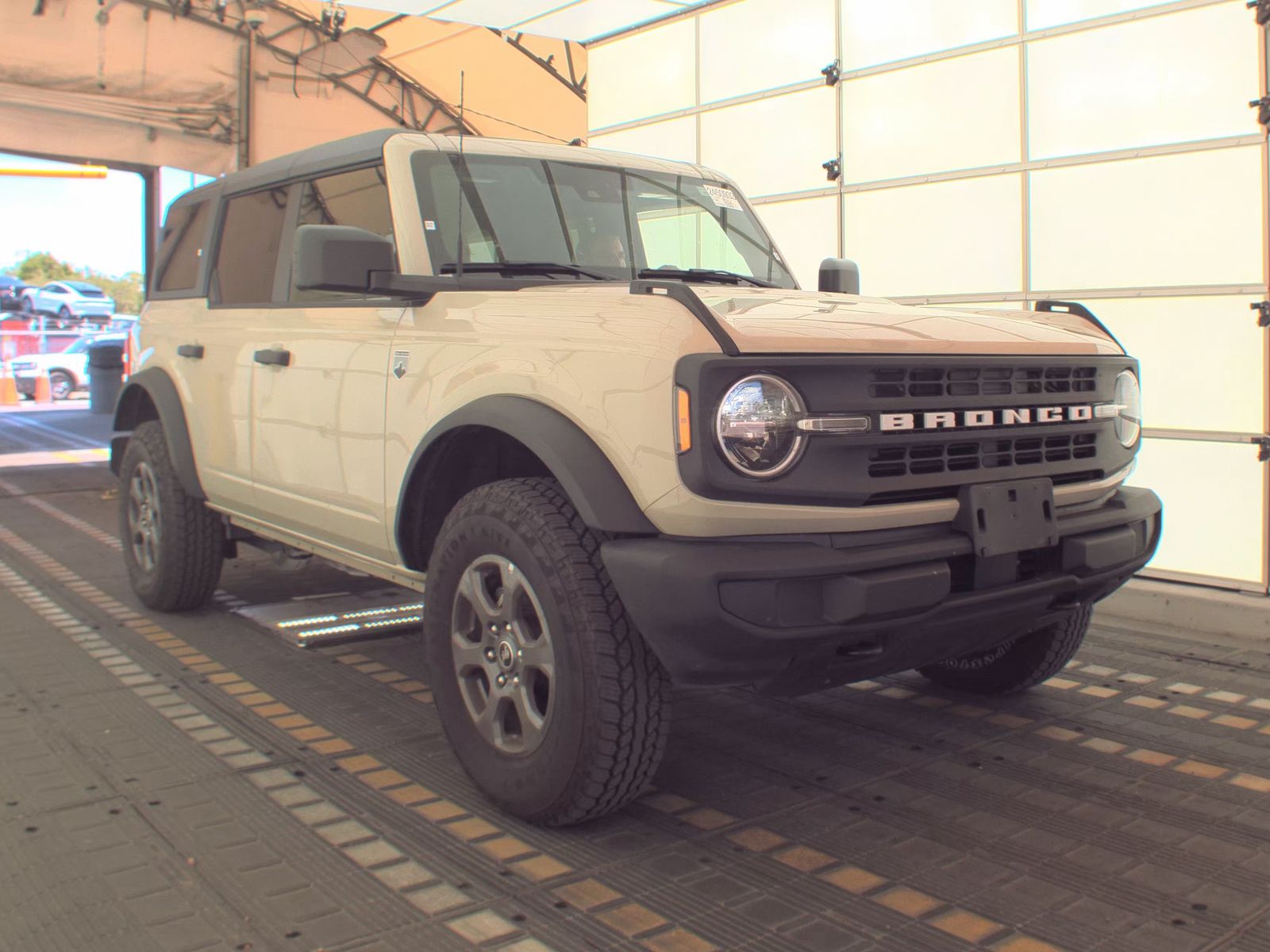 FORD BRONCO - 5