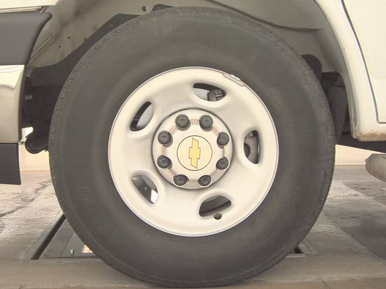 CHEVROLET UNKNOWN - 10