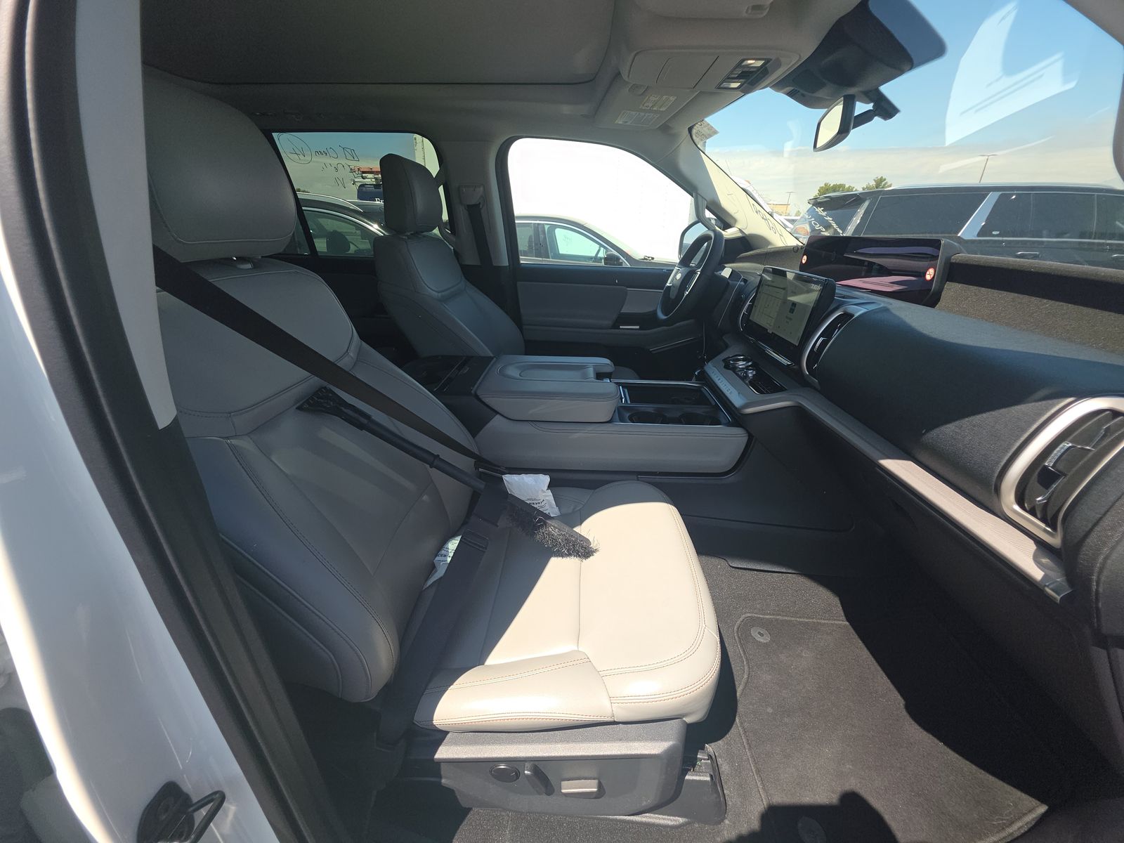 FORD EXPEDITION MAX - 9