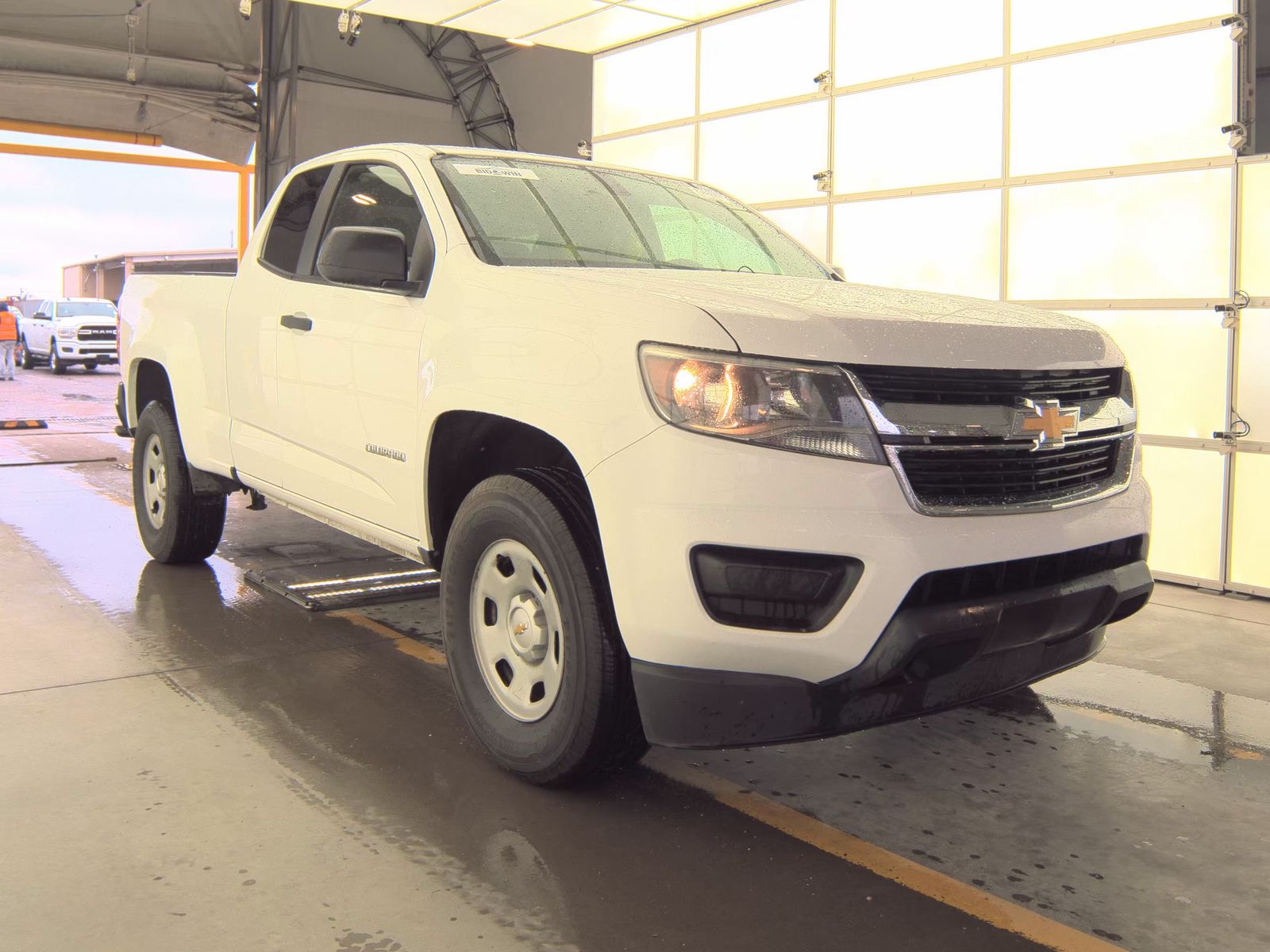 CHEVROLET 2WD WT - 5