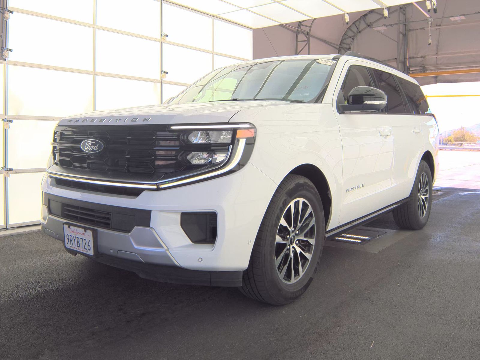 FORD EXPEDITION - 1