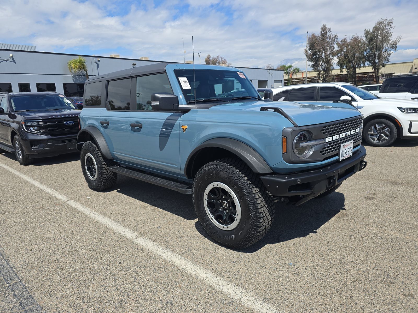 FORD BRONCO - 4