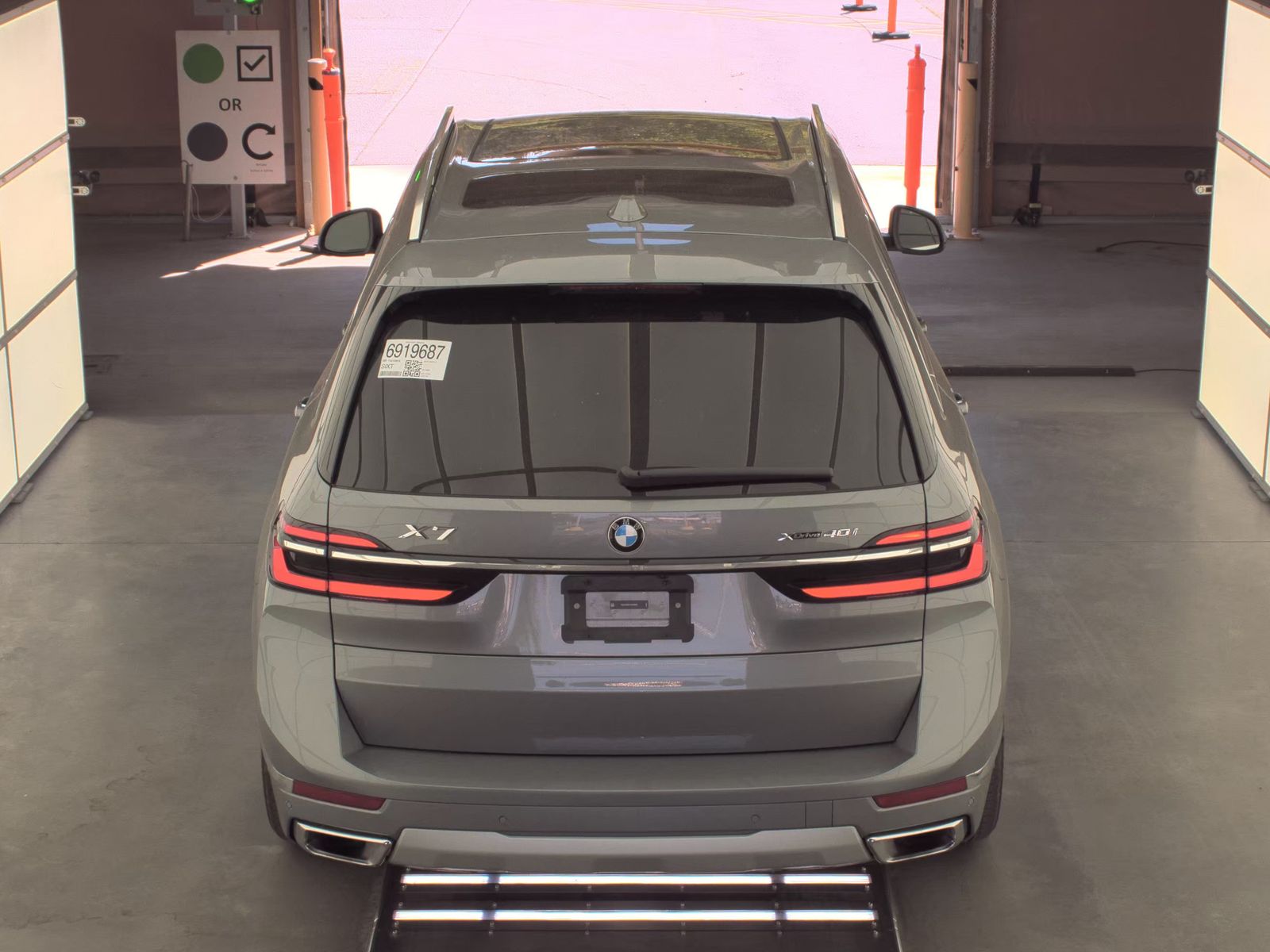 2026 BMW X7 xDrive40i AWD