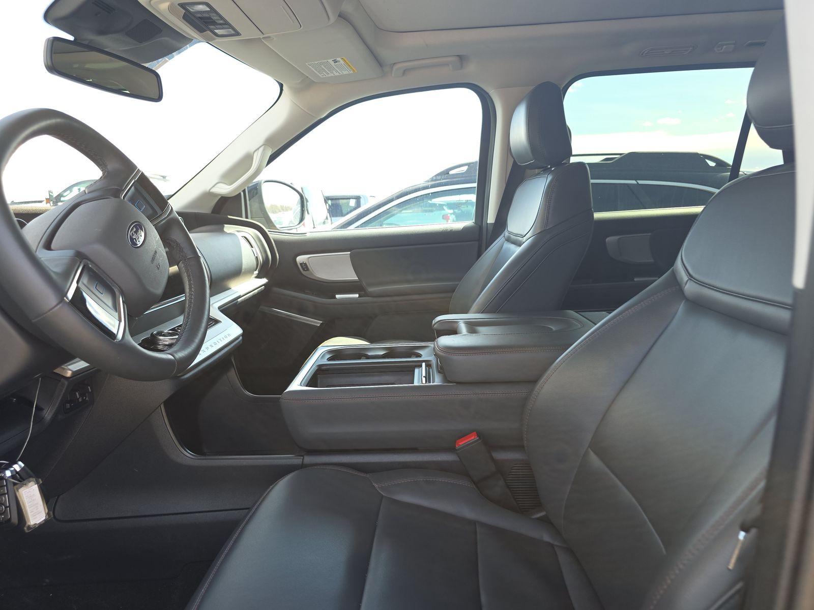 FORD EXPEDITION - 8