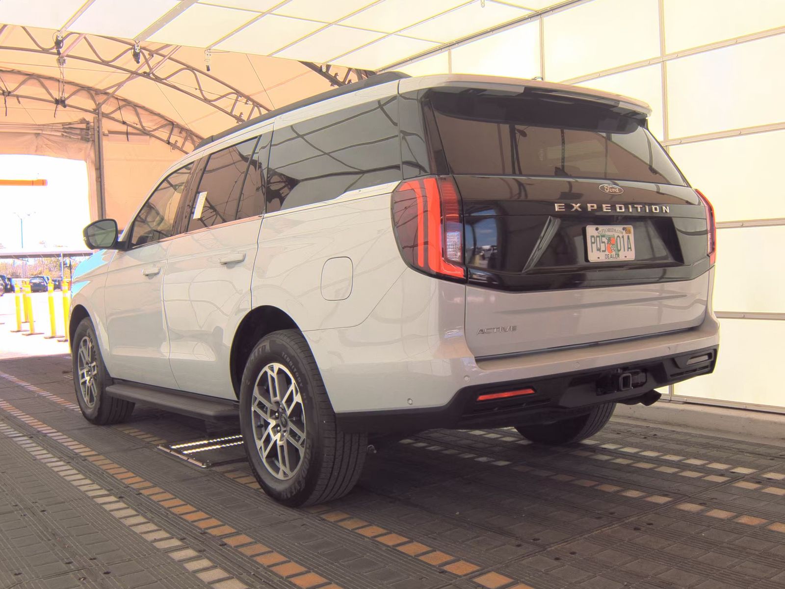 FORD EXPEDITION - 9