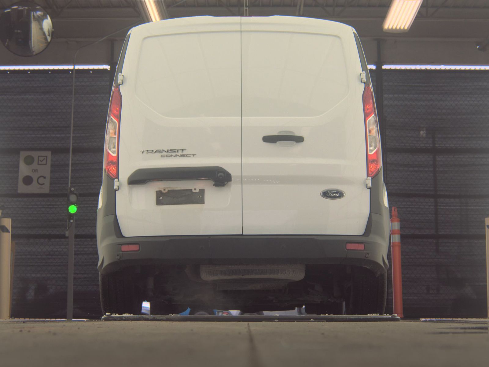 FORD TRANSIT CONNECT - 8