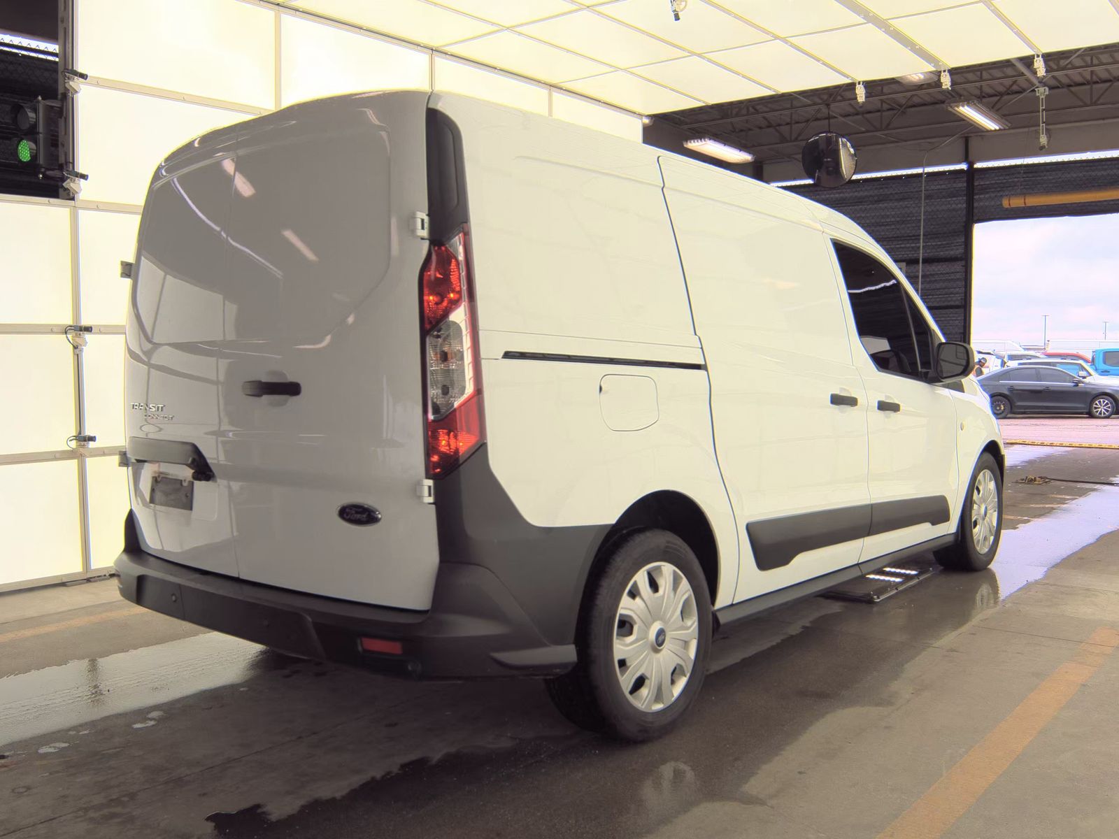 FORD TRANSIT CONNECT - 6