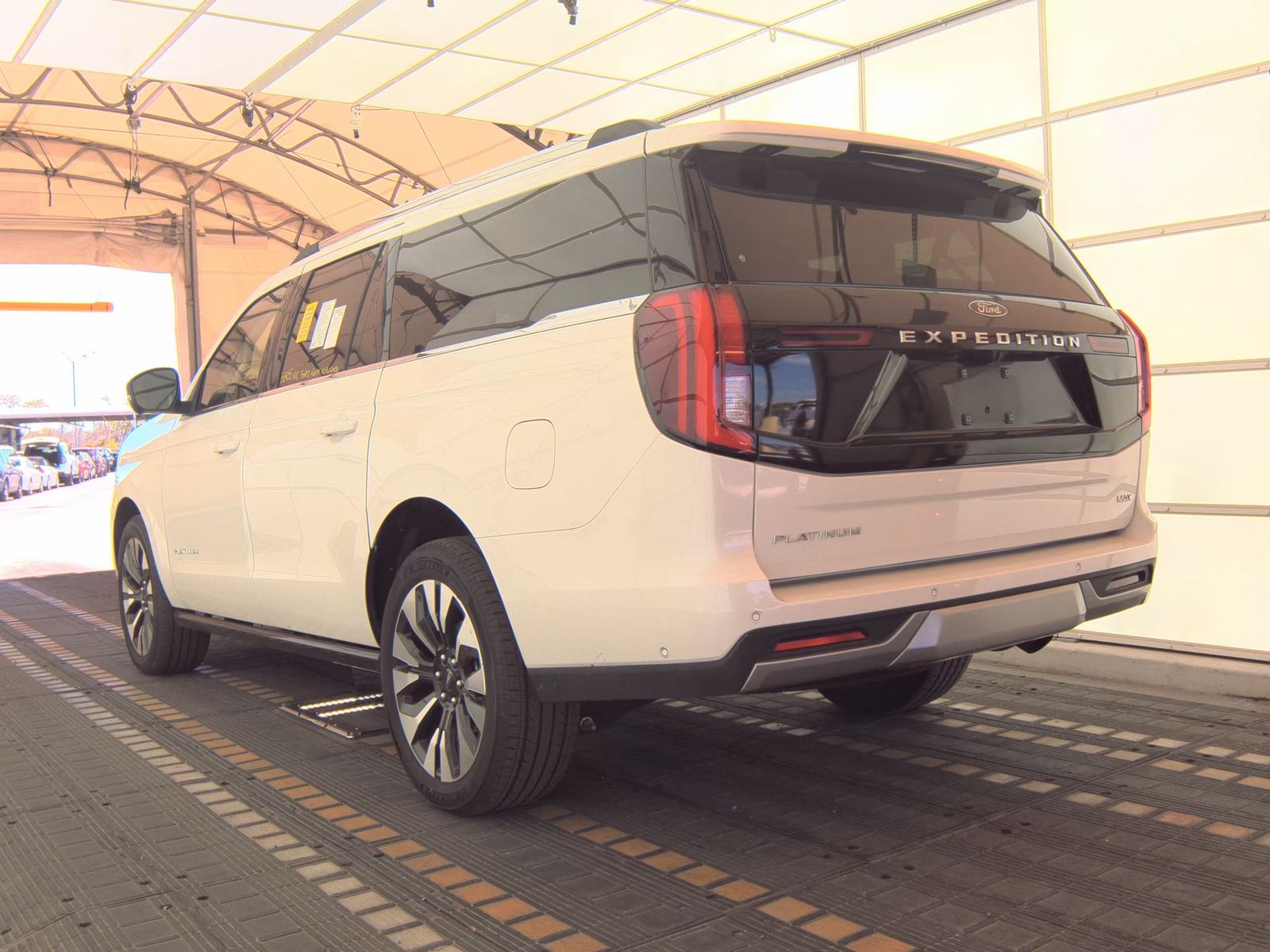 FORD EXPEDITION MAX - 9