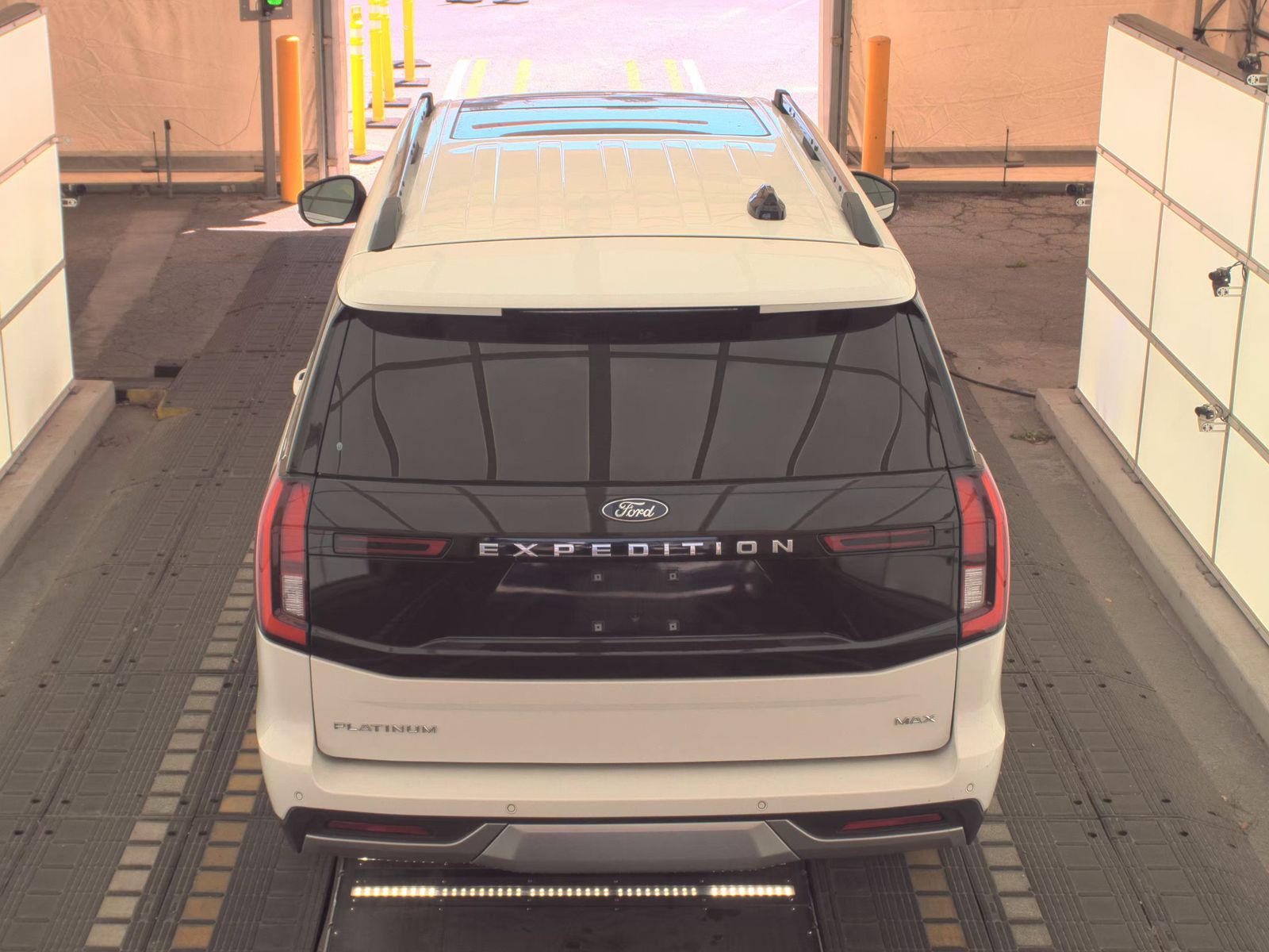 FORD EXPEDITION MAX - 7