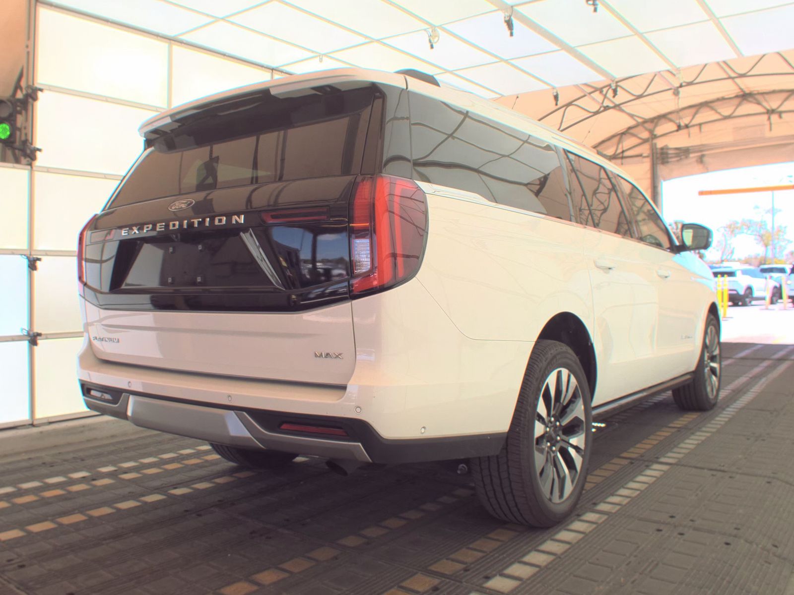 FORD EXPEDITION MAX - 6