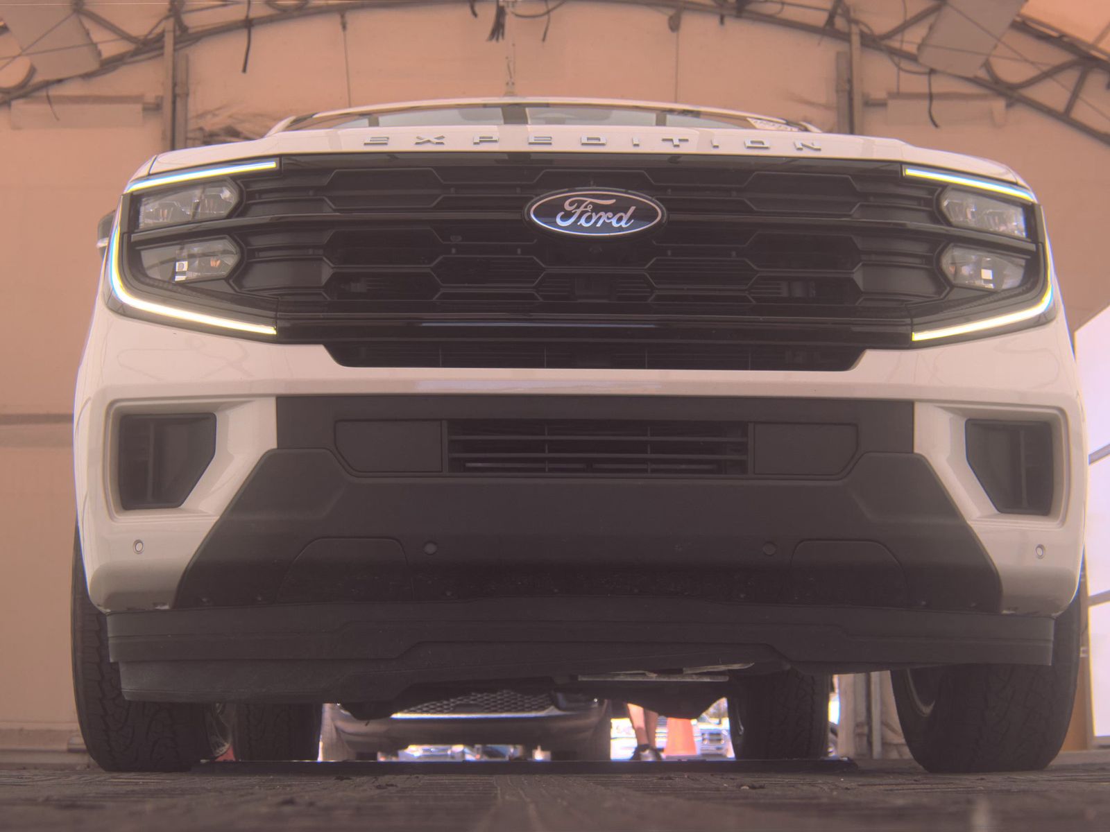 FORD EXPEDITION - 4
