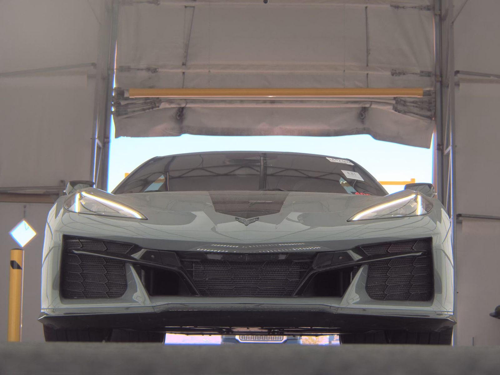 CHEVROLET CORVETTE - 4