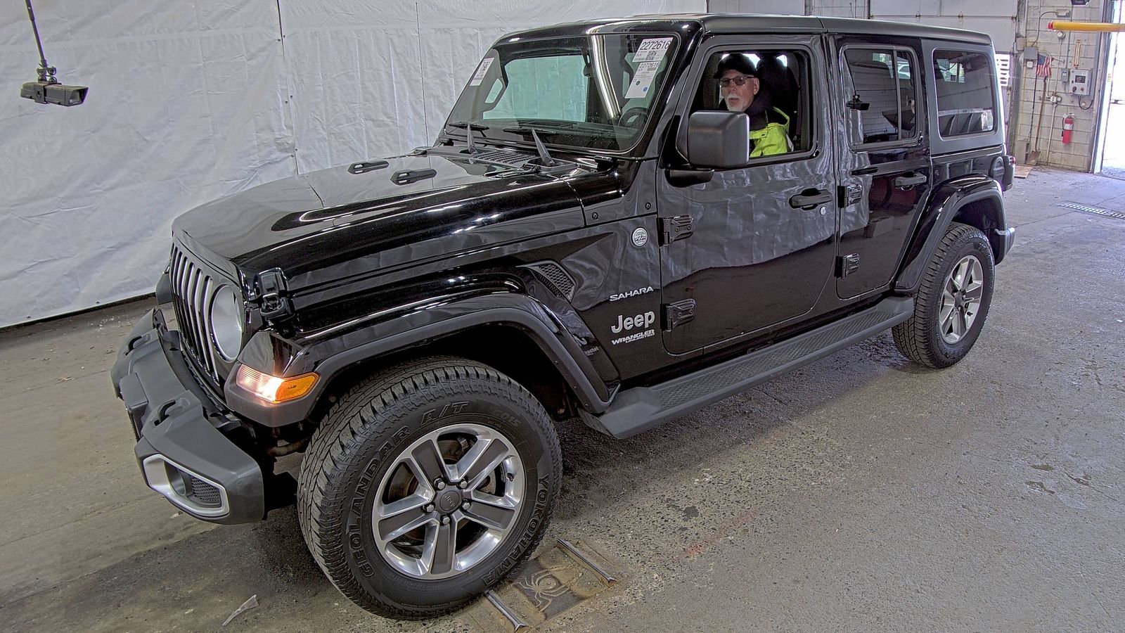 JEEP SAHARA - 1