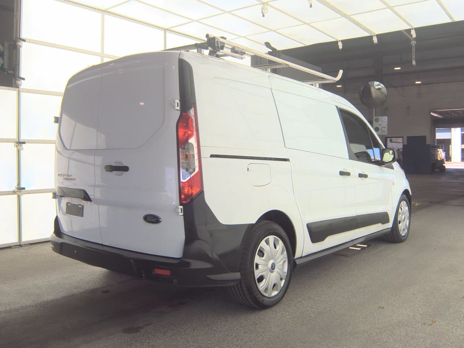 FORD TRANSIT CONNECT - 6